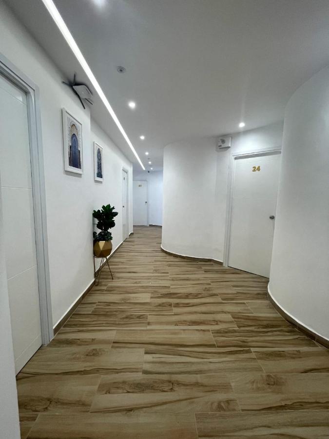 Hostal Mh Borj Martil Luaran gambar