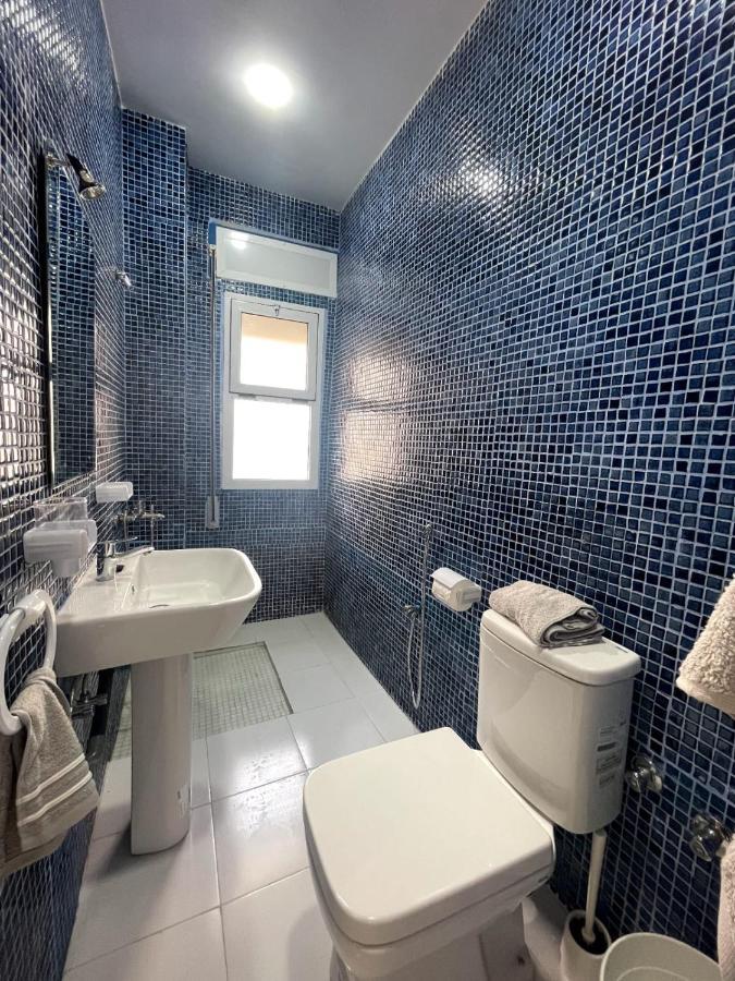 Hostal Mh Borj Martil Luaran gambar